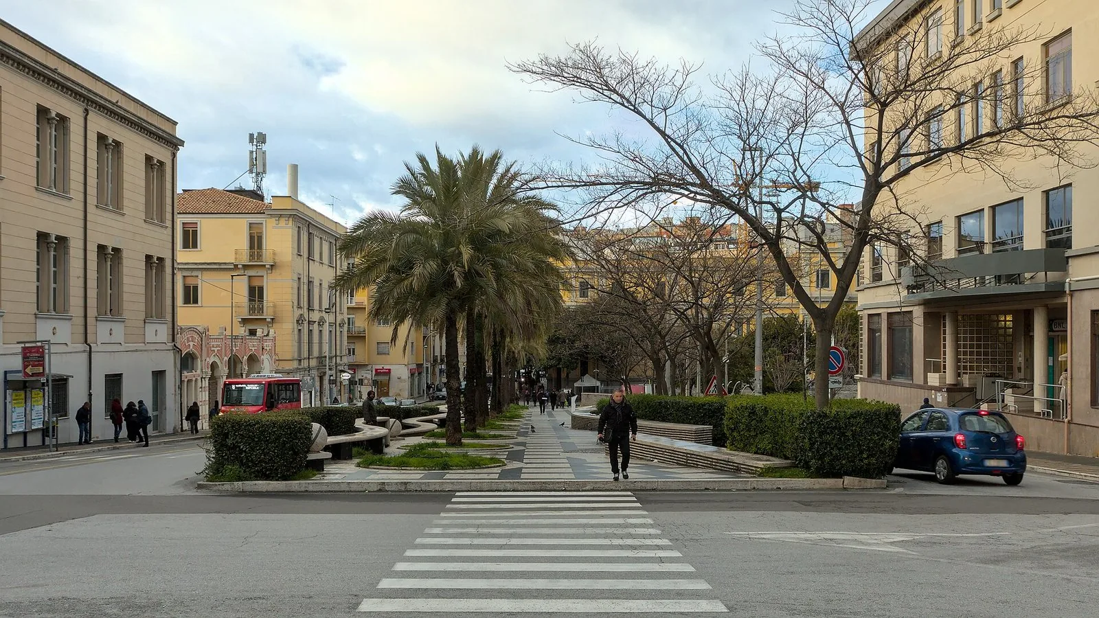 Piazza Matteotti a Catanzaro in una giornata d'inverno