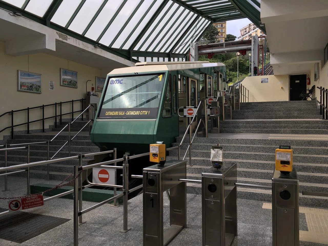 La stazione di Sala della funicolare di Catanzaro